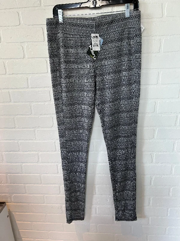 Pants Leggings By Kavu In Black & White, Size: 12